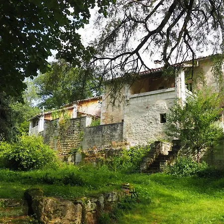 Hameau De La Brousse Bed & Breakfast Sers (Charente)