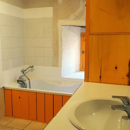 Hameau De La Brousse *