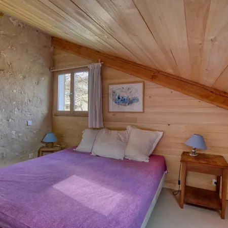 ベッド・アンド・ブレックファスト Hameau De La Brousse *