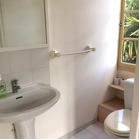 ベッド・アンド・ブレックファスト Hameau De La Brousse Sers